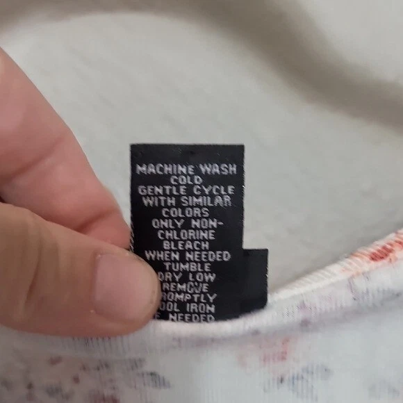 Camisa Top Rue21 Y2K Mujer Floral Acanalada Talla M Manga Corta Cuello en V Años 90 De Colección Foto 4 de 4