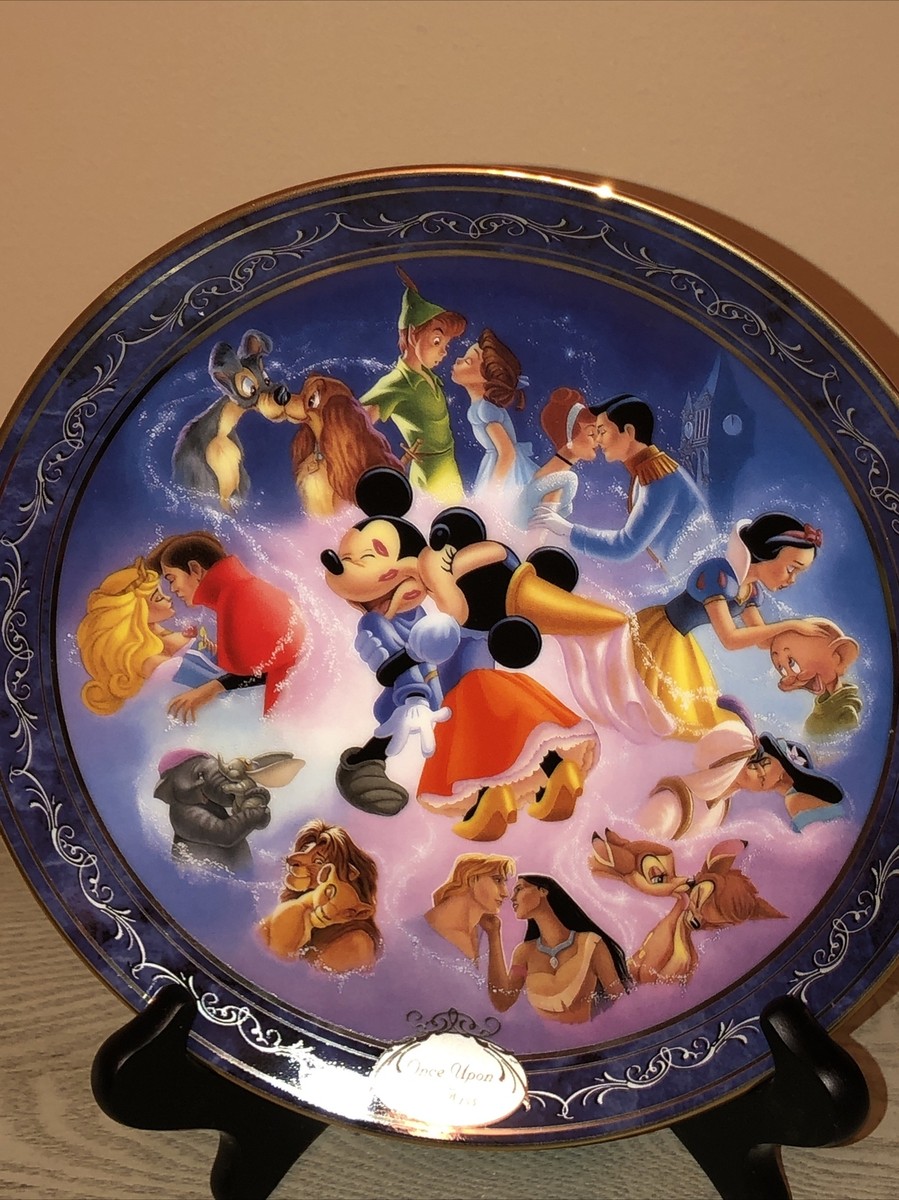 Bradford Exchange Disney Once Upon A Kiss Collector Plate Magical