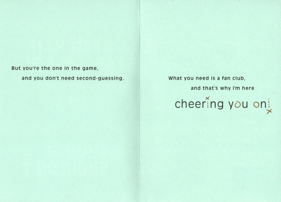 Tarjeta de felicitación de fútbol americano animándote de mariscal de campo de fomento  Foto 2 de 3