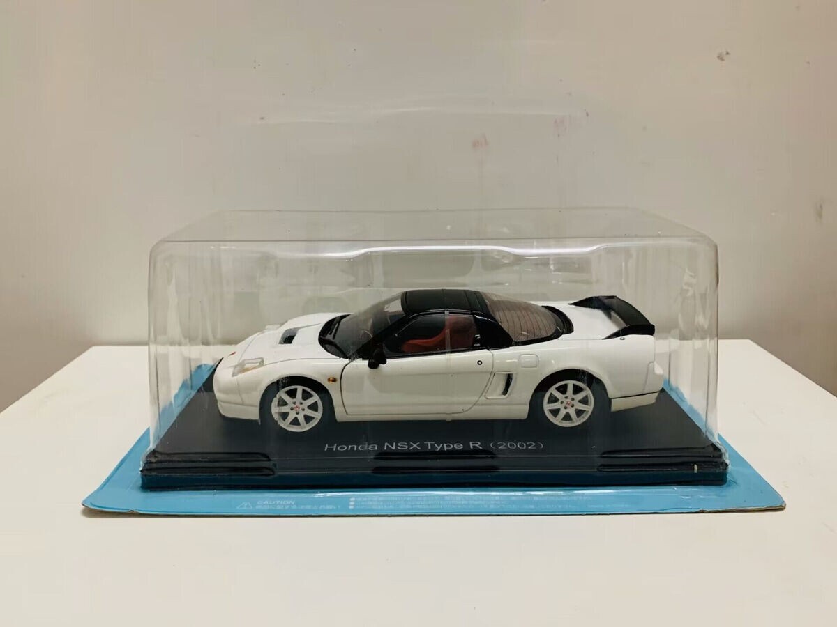 1/24 Premium Collectible 2002 Acura/Honda NSX Type R Die-Cast
