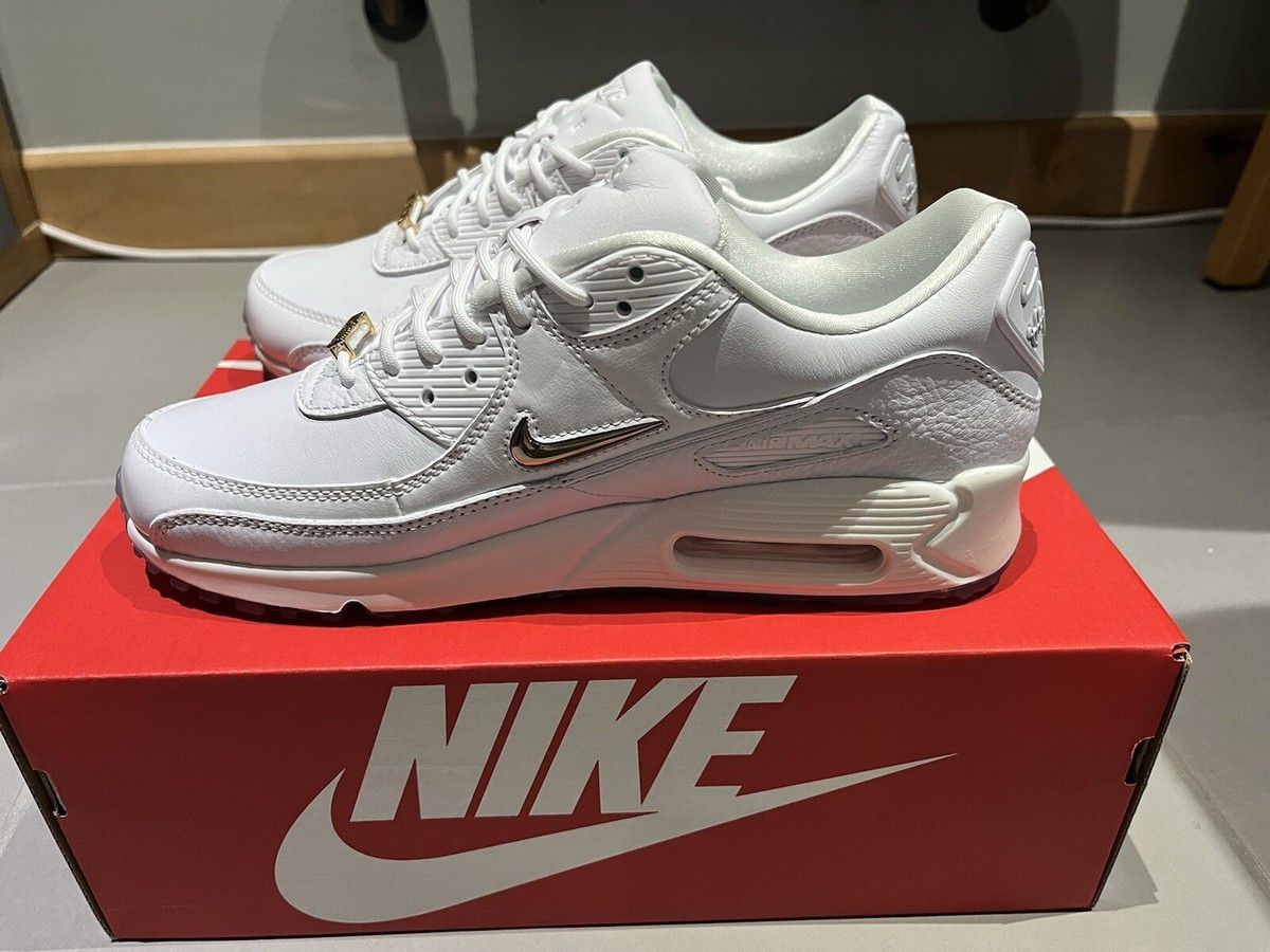 nike air max 90 nrg pirate radio