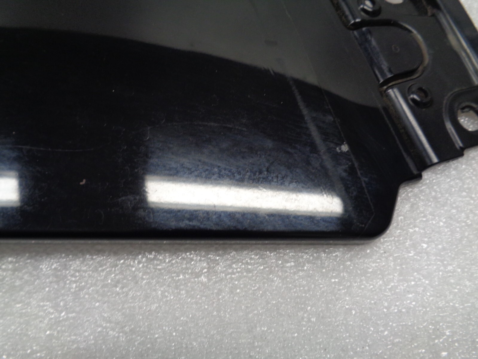 14-17 Maserati Ghibli Front Left Driver Door Exterior Pillar Black OEM AK230943