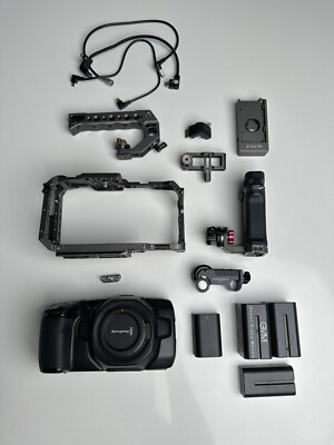 Blackmagic Design Pocket Cinema Camera 4K bundle (Cage, Follow Focus, Batteries)