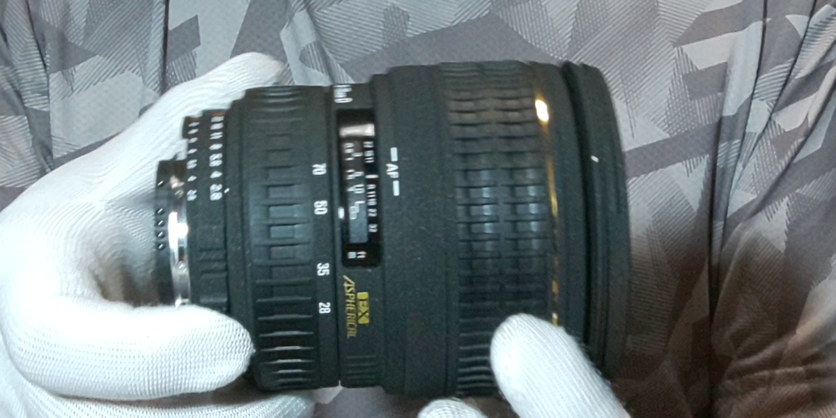 MINT- 】Sigma EX 28-70mm f/2.8 DF Aspherical Zoom Lens for Nikon