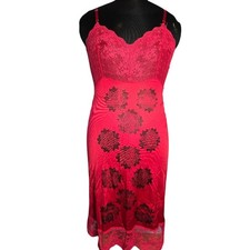 Vintage Vanity Fair Red Lace Roses Print Slip Dress