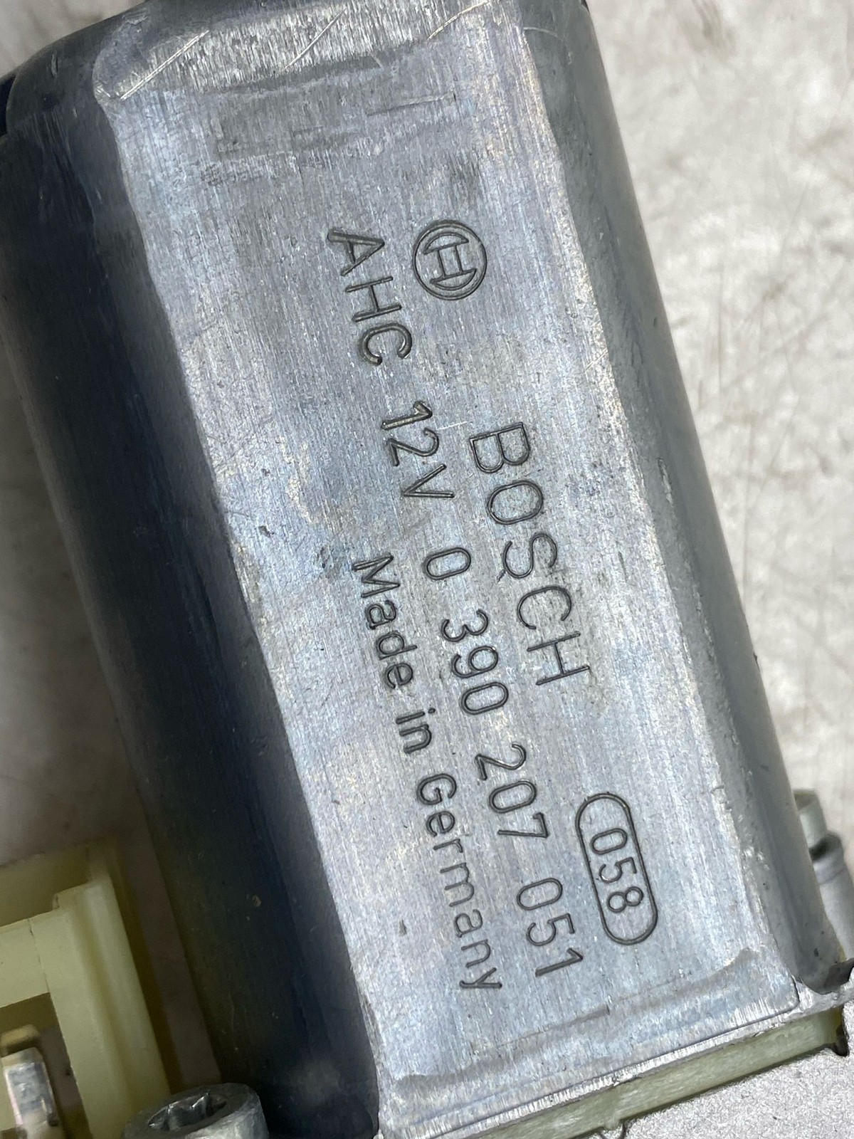 2019-2023 ASTON MARTIN VANTAGE OEM FRONT LEFT SEAT ADJUSTMENT MOTOR SET OF 4
