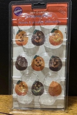 WILTON PUMPKIN SUCKER MOLDS