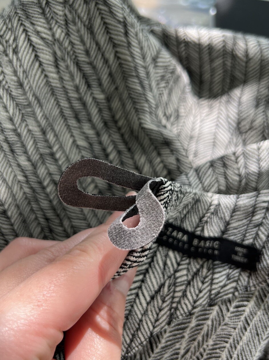 Zara Basic Collection Black & White Leaf Feather … - image 6