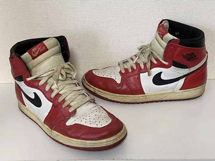 NIKE AIR JORDAN 1 BG CHICAGO White x Red x Black Men's 4Y