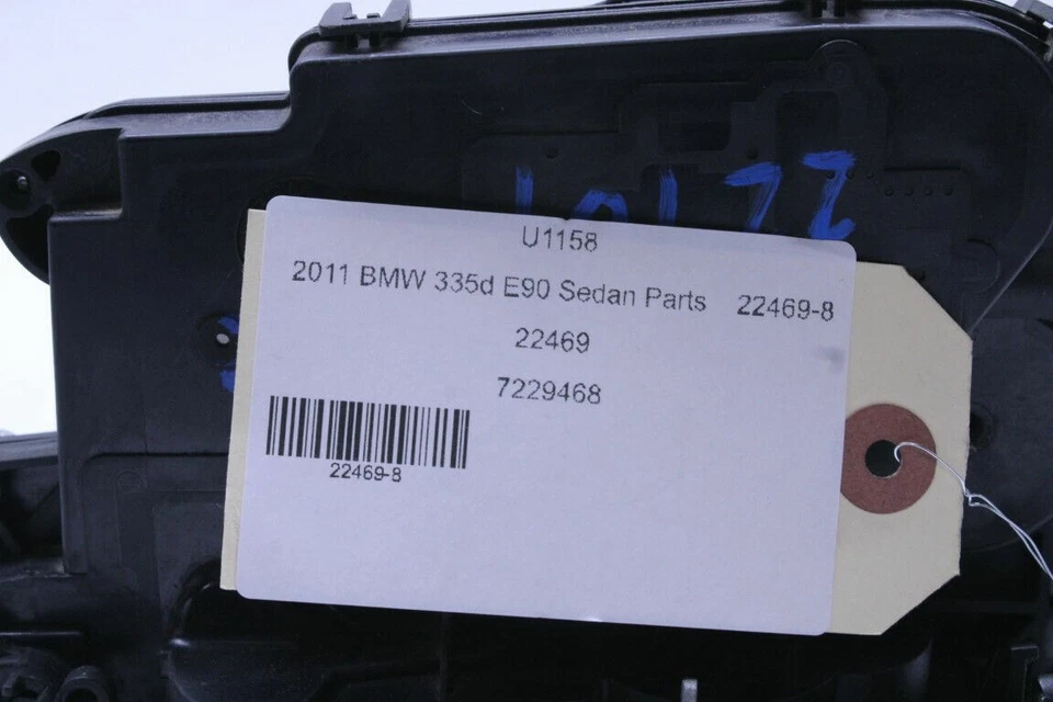 Cerradura de pestillo de puerta trasera derecha BMW 328i 335i 2009-2011 OEM usada Foto 3 de 4