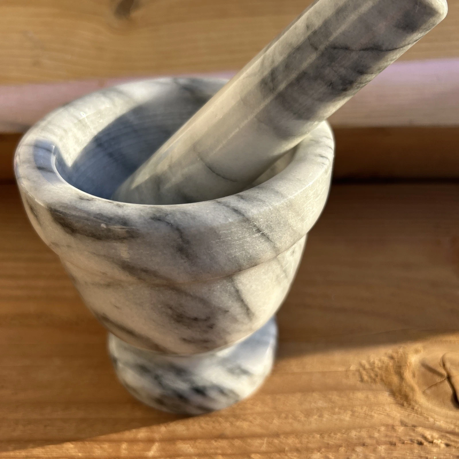 Apothecary Mortar and Pestle Marble 4 inches Tall Gray/White Herbal Medicine