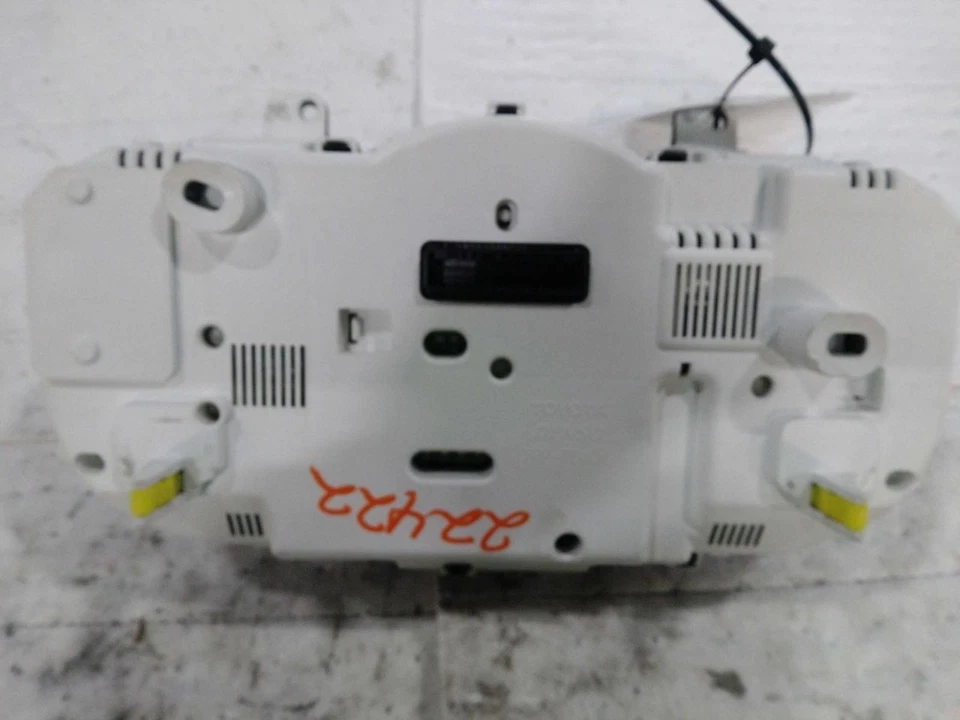 Grupo de velocímetro MPH 4 cilindros compatible con 06-08 RAV4 580011 Foto 2 de 4