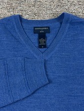 Banana Republic Blue Merino Wool V-Neck Sweater Men  s M