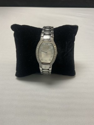 Ebel Beluga Tonneau Stainless 24mm MOP Diamond Dial Bezel Woman's Watch E9656G28