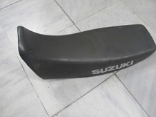 SELLA SELLA SUZUKI DR 650 RSE USATA RICAMBIO ORIGINALE GUARDA FOTO PER FAVORE