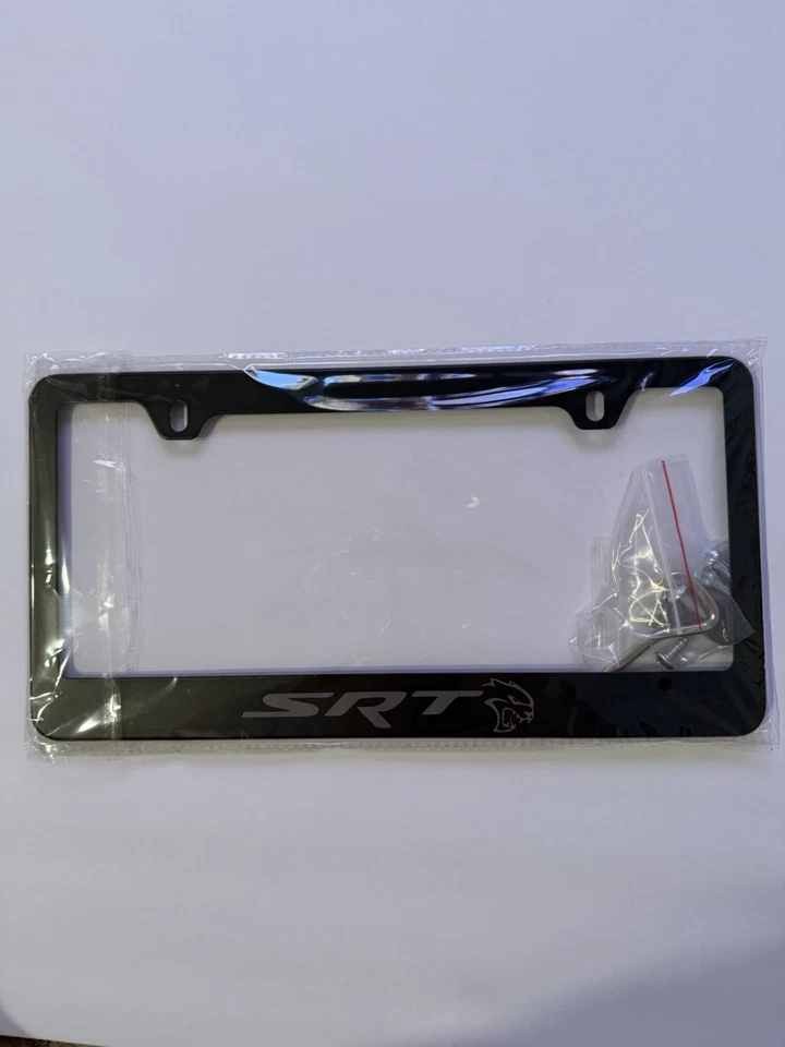marco matrícula Dodge SRT Foto 3 de 3