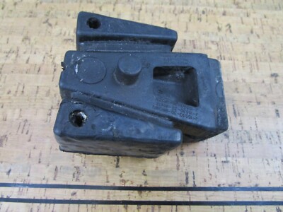 OEM* 0720 Johnson Evinrude Lower Rubber Mount 5007470 | eBay 