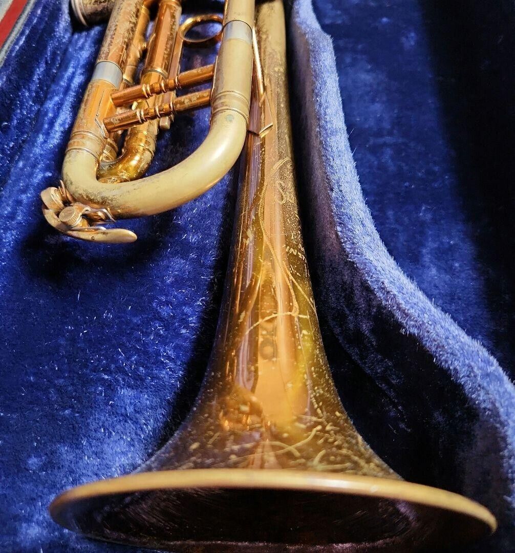 King Super20 Vintage Trumpet ML Bore With Case Used From King Super20 Vintage Trumpet ML Bore With Case Used From