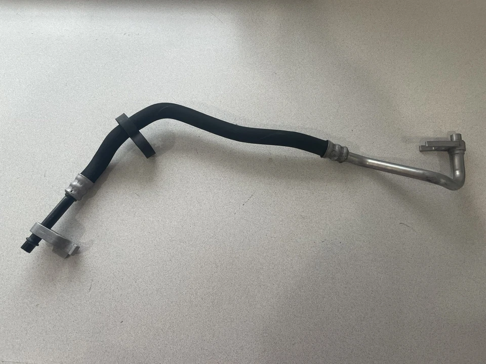 2006-2010 BMW X3 3.0Si E83LCI ~ OIL COOLER RETURN PIPE ~ 17223448666 ~ OEM PART - Image 2 of 3