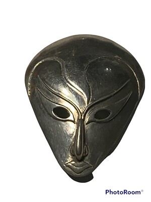 Sterling Silver 925  Big Eyed Space Alien Face Head Pin Brooch