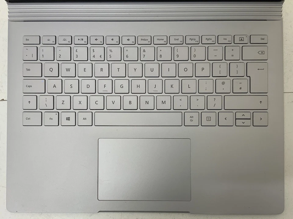 Microsoft Surface Book, WIN 11 Laptop Core i7-6th Gen 8GB 256GB/Battery Issue - Image 2 of 4