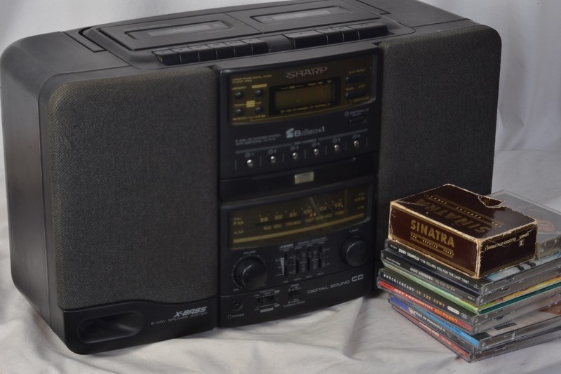 Sharp WQ-CH600 Dual Cassette High Speed Portable Stereo Boombox 1993W/music +