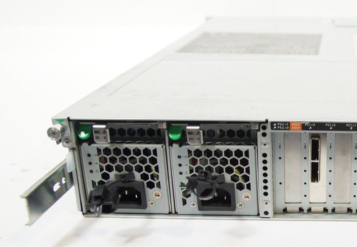 Sun Sparc Enterprise M3000 Server 2.52GHz / 32GB RAM