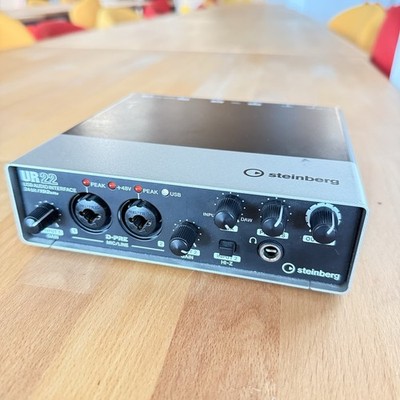 Steinberg UR22 Audiointerface USB 24bit 192kHz Top Zustand
