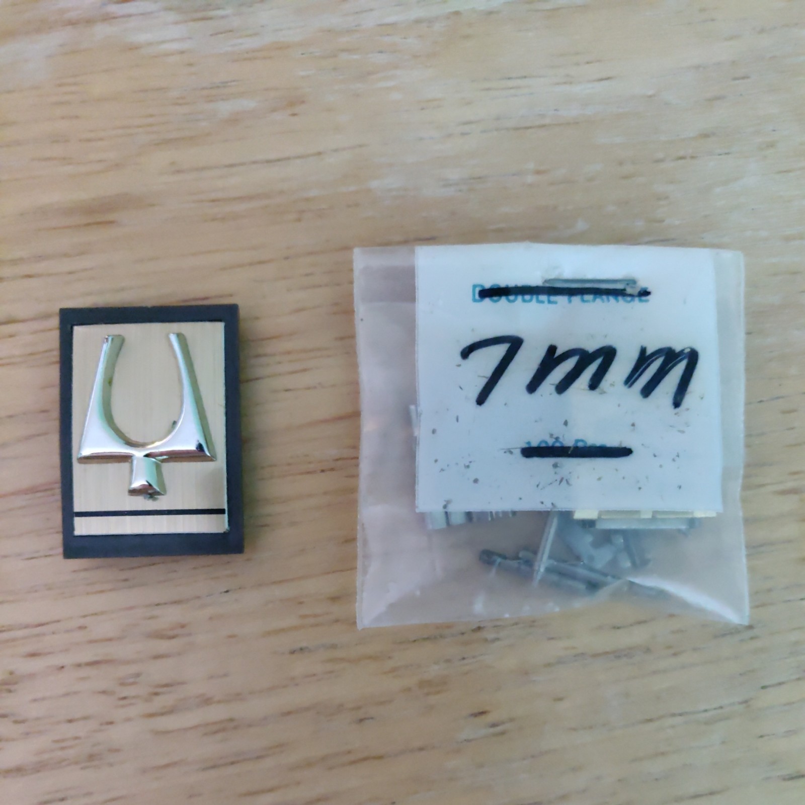 Bulova Accutron Watch with Outer And Inner Box Vintage 10k Gold Plated