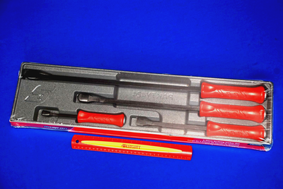 #ad Snap on NEW Ships FREE 4 Pc Red Striking Prybar Set 8 12 18 and 24quot; SPBS704AR $263.70