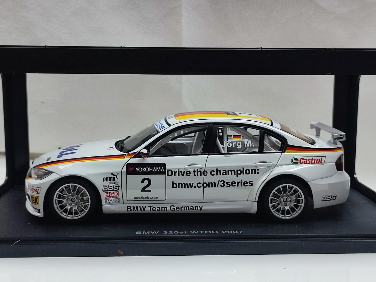 Autoart 1/18 2007 BMW 320i E90 WTCC Team Germany J.Muller 2