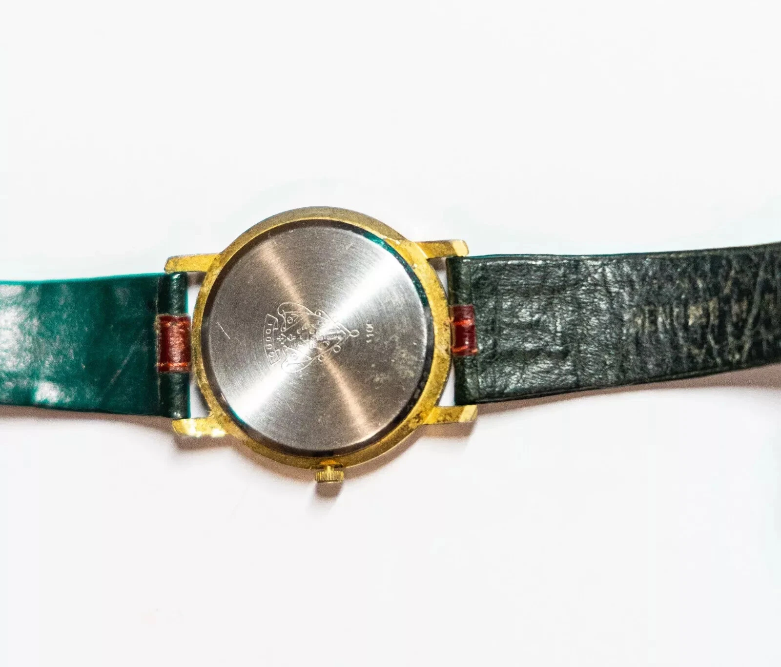 Montre vintage Gucci 3000L Shelly Line cadran doré 