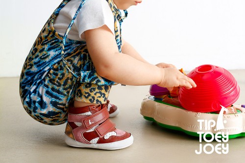 Tip Toey Joey Baby Shoes Size EUR 19 _ 6 - 9 Months - Picture 8 of 9