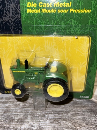 1/64th Scale John Deere 5010 Tractor 2wd Ertl Die-Cast - Picture 3 of 6