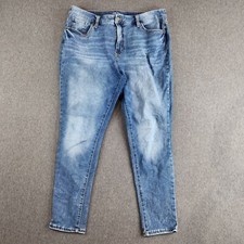 Time and Tru Jeans Women's Size 14 Blue Faded High Rise Curvy Super Stretch