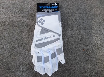 NWT TRUE DIAMOND SCIENCE ADULT BASEBALL BATTING GLOVES.SMALL.BRAND NEW 2026.