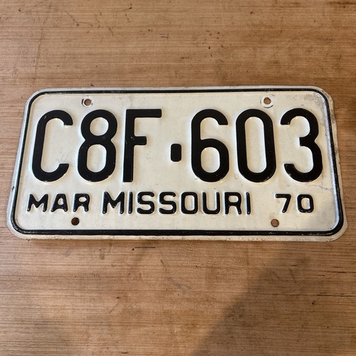 MISSOURI LICENSE PLATE 1970 MARCH C8F-603