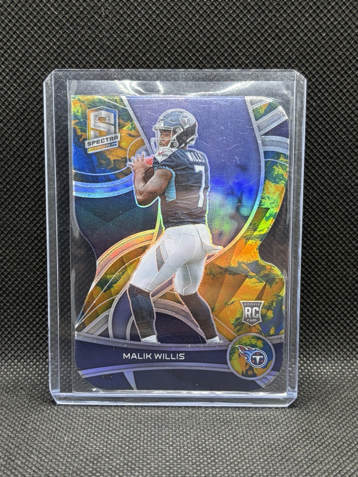 2022 Panini Spectra - Rookies Malik Willis #138 Universal Prizm Die-Cut /10 (RC)