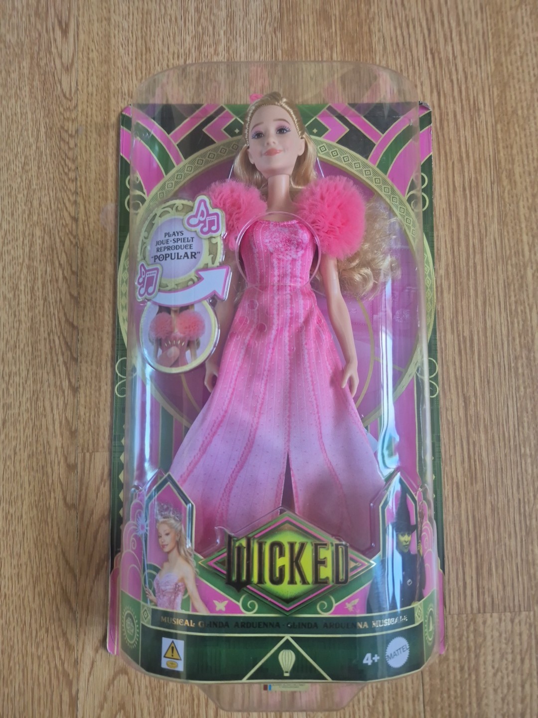 Mattel Universal Pictures Wicked: Popular singing Glinda Fashion Doll New