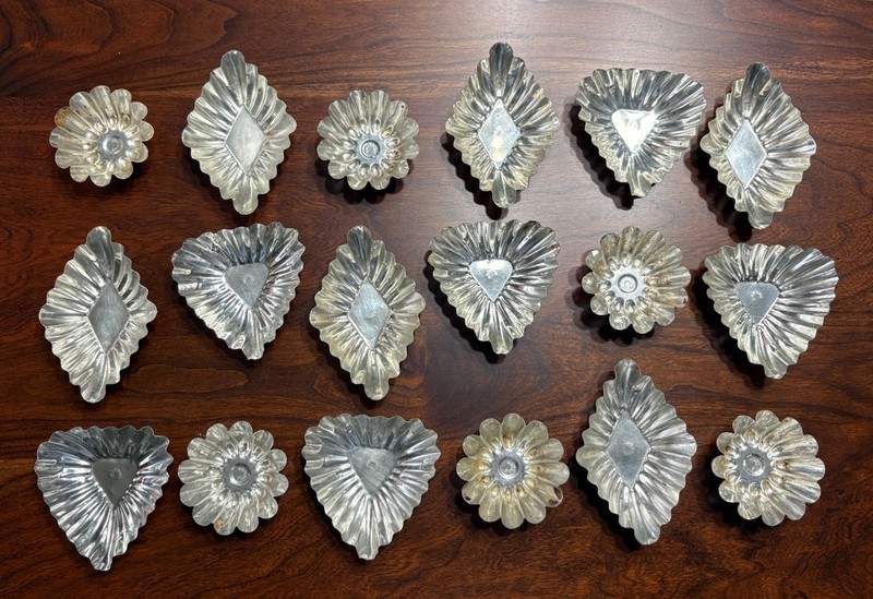 Vintage Set of 18 Fluted Tart Tins Made In Sweden Tinned Steel, 3 Shapes