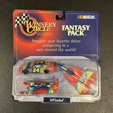 Winner's Circle NASCAR Fantasy Pack Jeff Gordon 24 DuPont 1:64 Chevy 55757