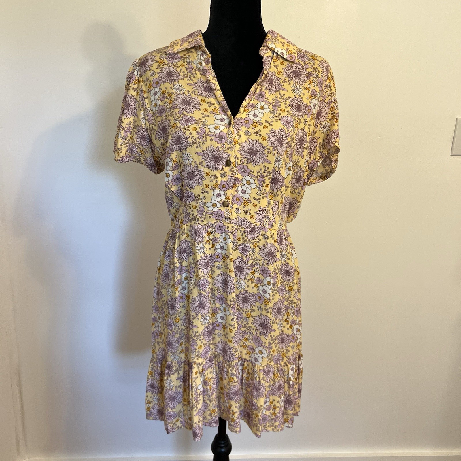 Bebop Yellow Floral Summer Babydoll Dress Preppy Tiered Collared Women’s Size L
