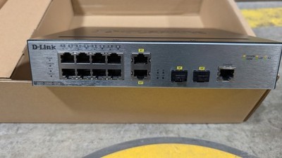 D-Link DGS-3000-10TC 10-Port Managed Gigabit Layer 2+ Stackable Switch   8x RJ-4