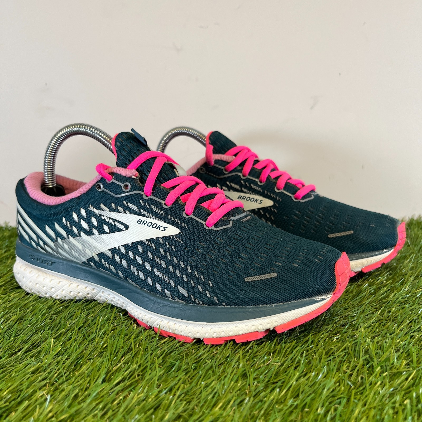 Brooks Trainers Size 6 Women's Black Ghost 13 Athletic Walking Running Shoes