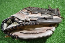 Louisville TPS Helix RH throw 14 inch baseball glove HS1402 V102