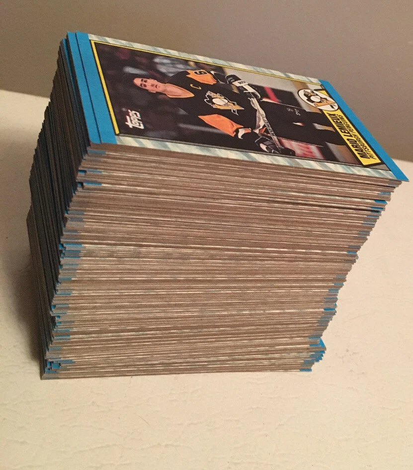 207 Cards 1989-90 Topps Hockey  Sakic/Leetch/Gretzky/Lemieux/Yzerman) Ex Cond UG - Image 3 of 4