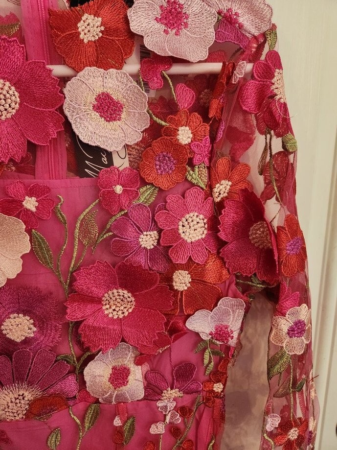 DALIA MACPHEE Lace Embroidered 3D Pink Floral Appliqu Maxi Dress Gown D2022 Med | eBay DALIA MACPHEE Lace Embroidered 3D Pink Floral Appliqu Maxi Dress Gown D2022 Med | eBay