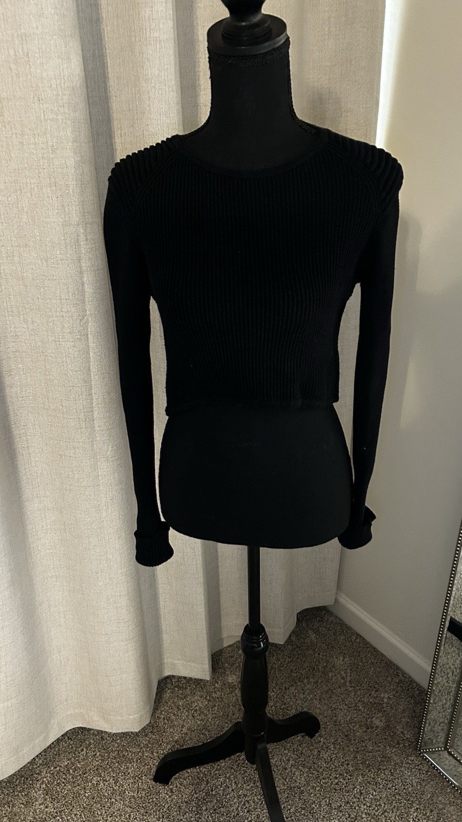 CABI Solid Black Ribbed Prep Cropped Pullover Cre… - image 1