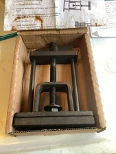LTI Tools LT-770 Universal Brake Piston Press 