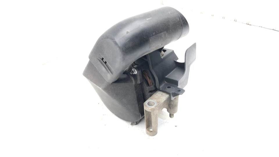 2005-2006 Mazda Tribute Alternator 2.3l Zzc018300a - Image 3 of 4